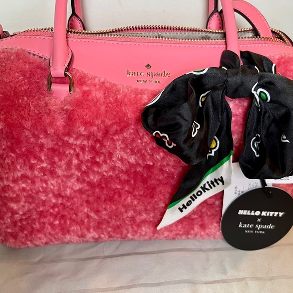 Kate Spade Pink Faux Fur Satchel with new Kate Spade hello Kitty scarf with COA - Picture 2 of 11